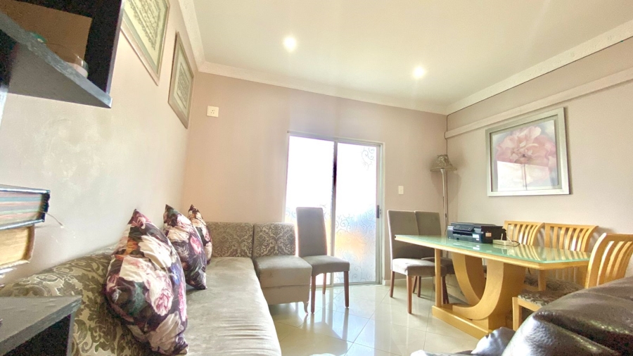 2 Bedroom Property for Sale in Morningside KwaZulu-Natal