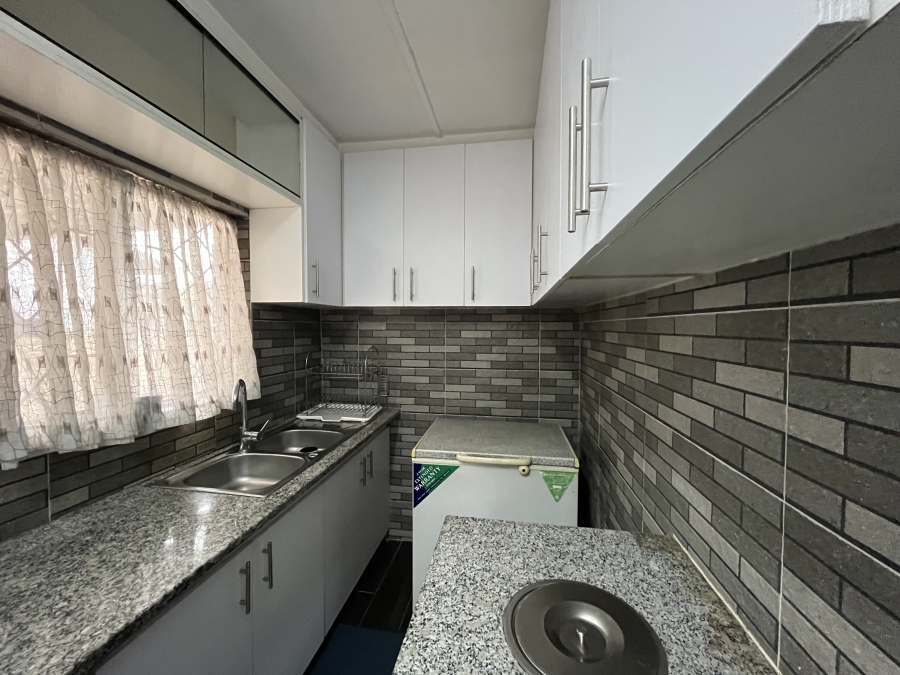 4 Bedroom Property for Sale in Palmview KwaZulu-Natal