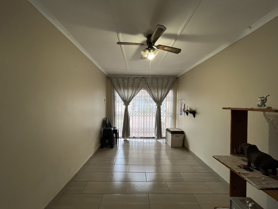 4 Bedroom Property for Sale in Palmview KwaZulu-Natal