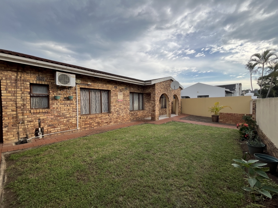 4 Bedroom Property for Sale in Palmview KwaZulu-Natal