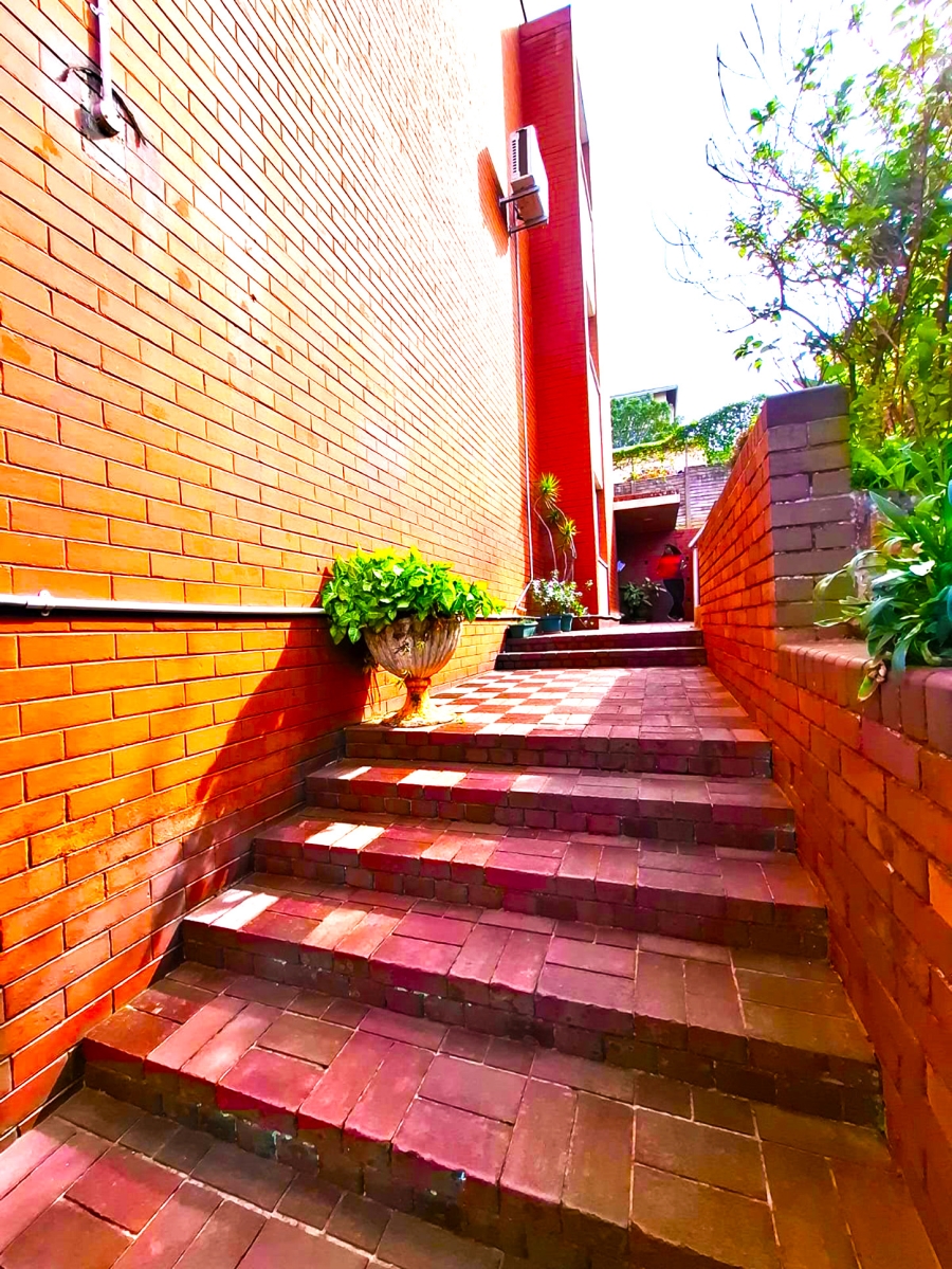 2 Bedroom Property for Sale in Musgrave KwaZulu-Natal