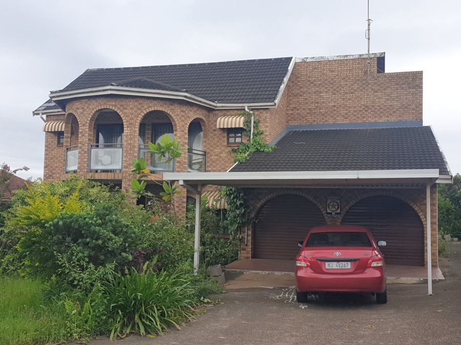 To Let 6 Bedroom Property for Rent in Avoca KwaZulu-Natal