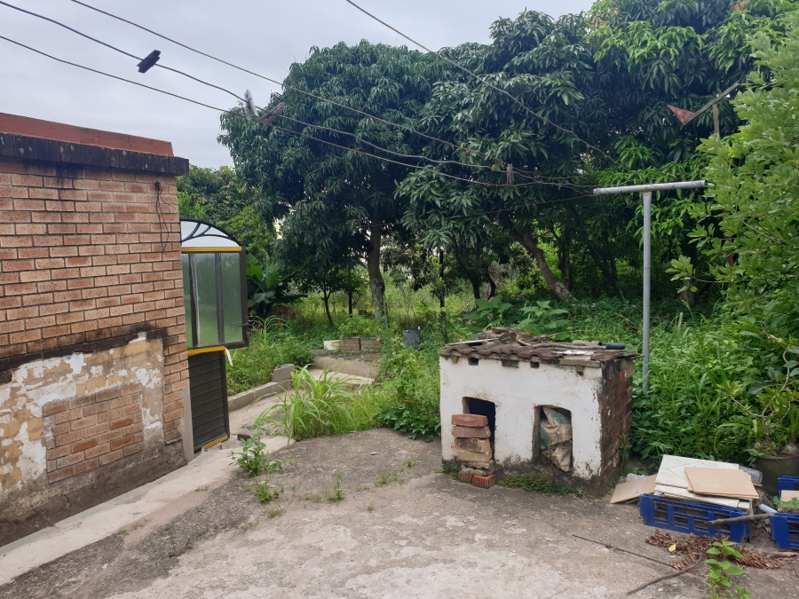 To Let 6 Bedroom Property for Rent in Avoca KwaZulu-Natal