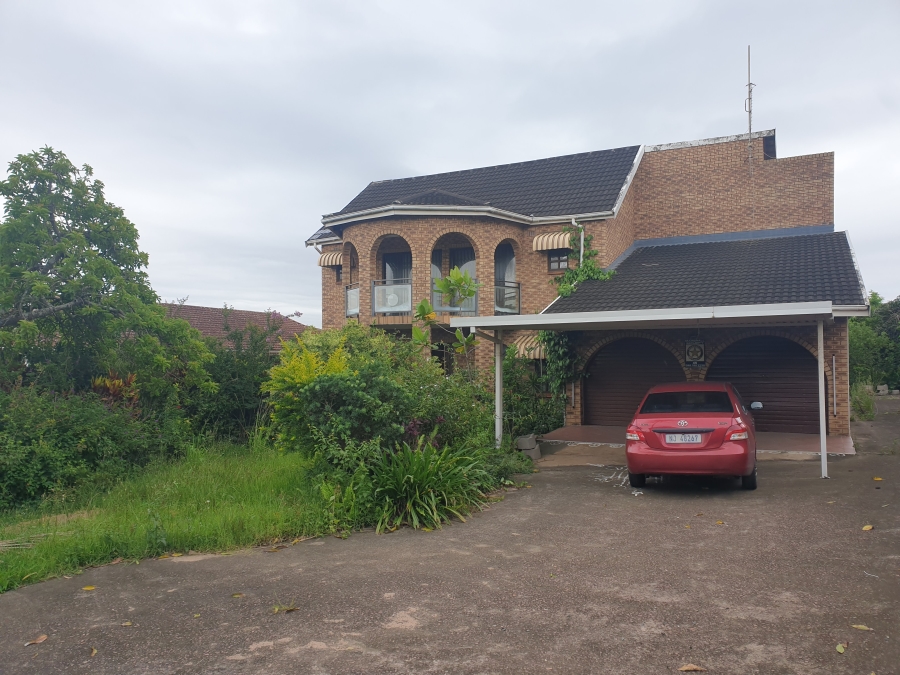 To Let 6 Bedroom Property for Rent in Avoca KwaZulu-Natal