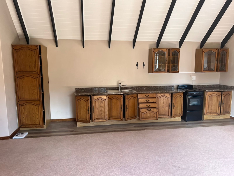 1 Bedroom Property for Sale in Camelot Golf Club and Estate KwaZulu-Natal