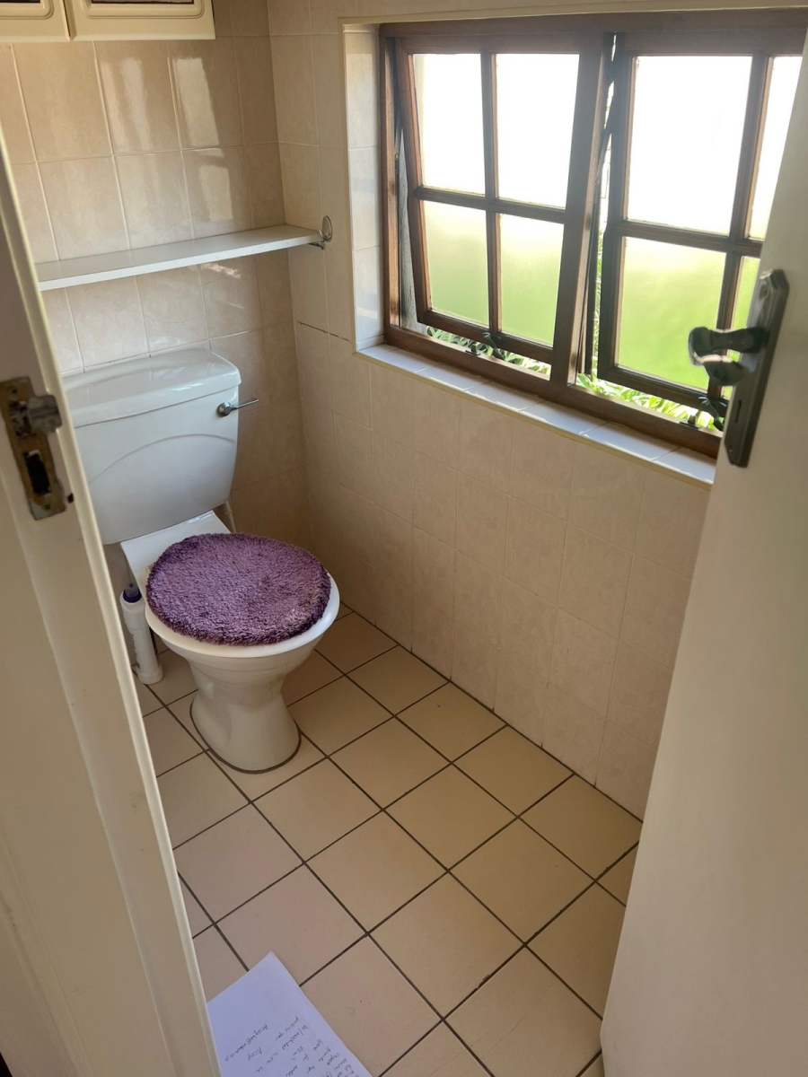1 Bedroom Property for Sale in Camelot Golf Club and Estate KwaZulu-Natal