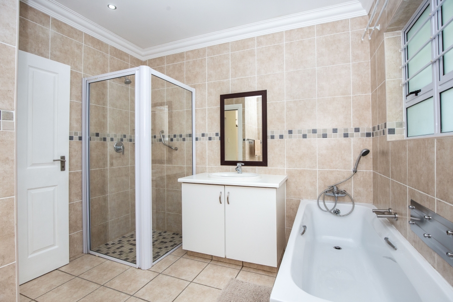 2 Bedroom Property for Sale in Assagay KwaZulu-Natal