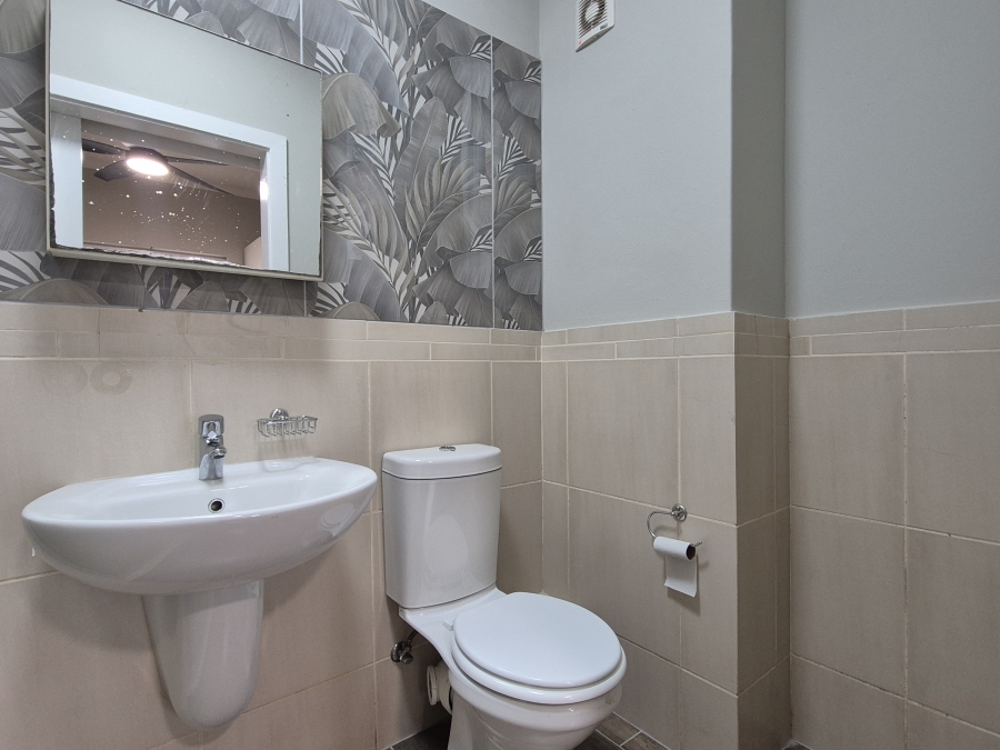 1 Bedroom Property for Sale in Ballito Central KwaZulu-Natal
