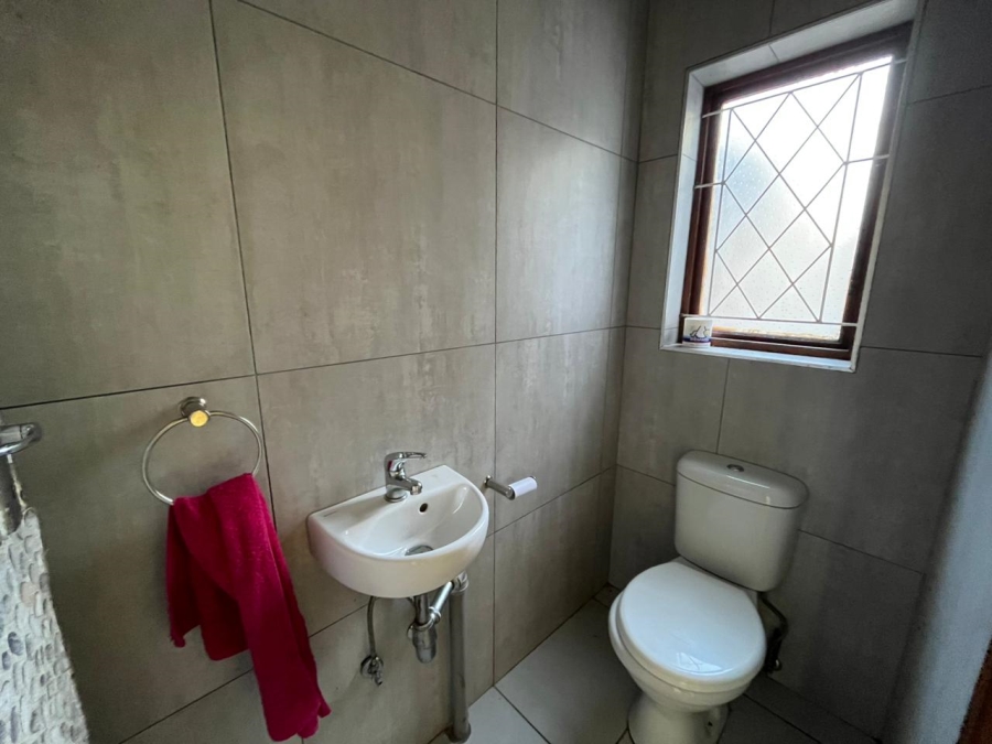 3 Bedroom Property for Sale in Escombe KwaZulu-Natal