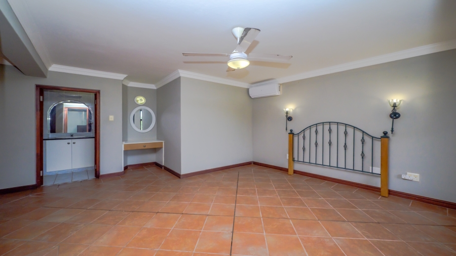 5 Bedroom Property for Sale in Prince