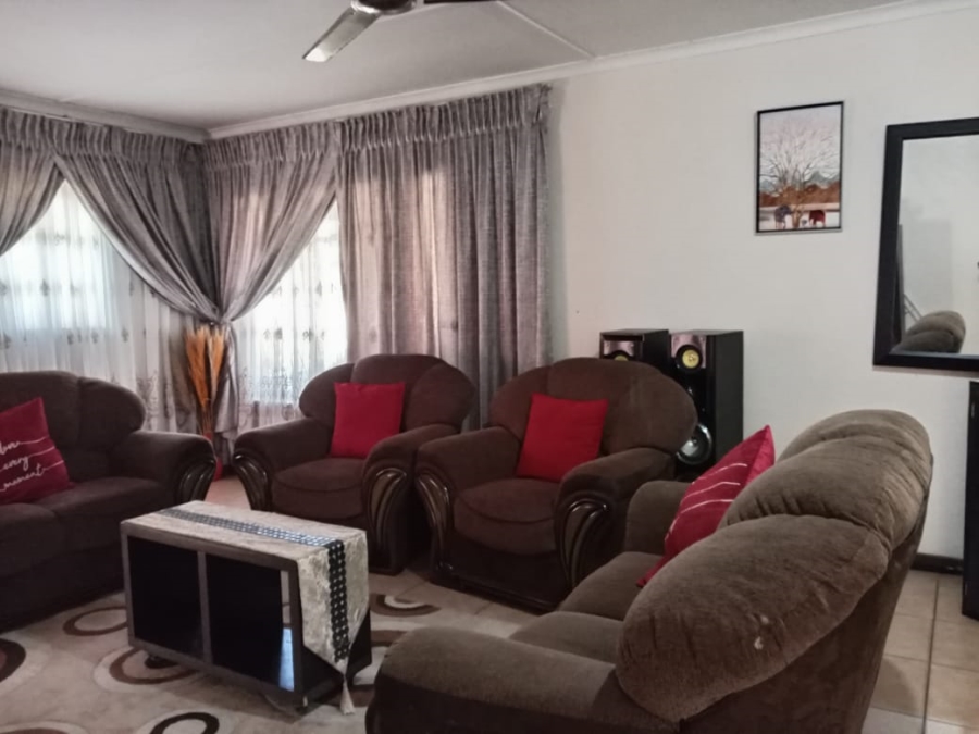 To Let 3 Bedroom Property for Rent in Arboretum KwaZulu-Natal