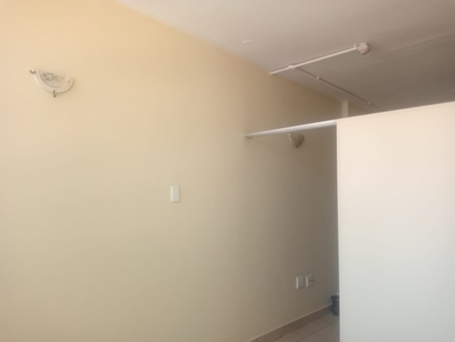 1 Bedroom Property for Sale in Greyville KwaZulu-Natal
