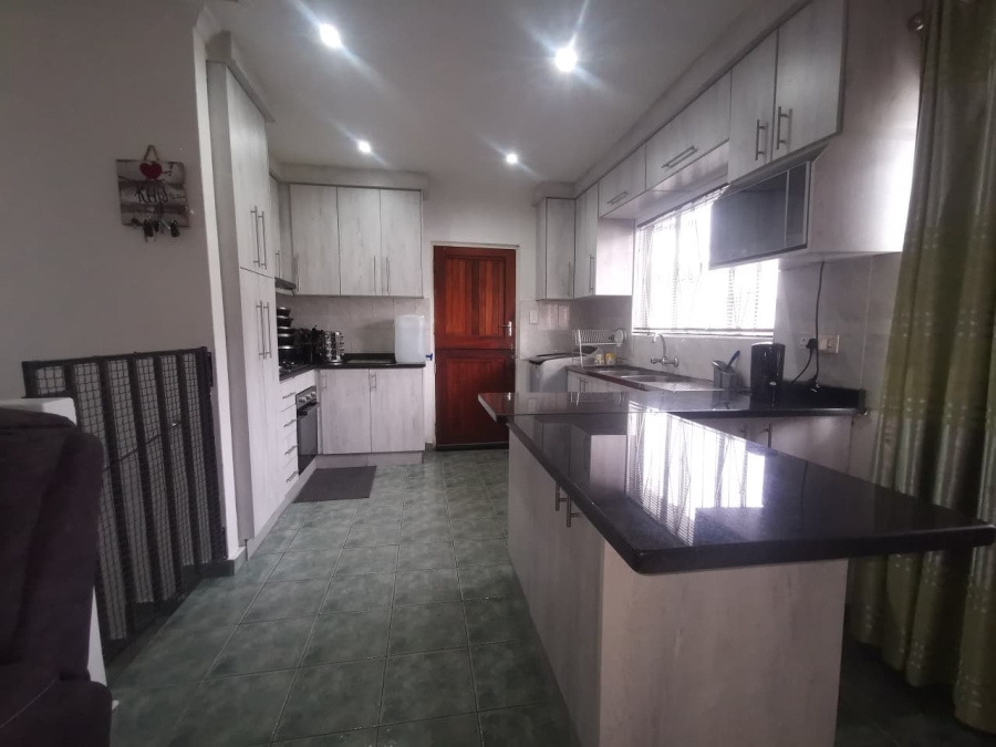 3 Bedroom Property for Sale in Malvern KwaZulu-Natal