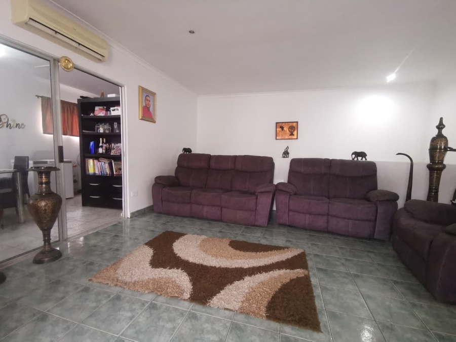 3 Bedroom Property for Sale in Malvern KwaZulu-Natal