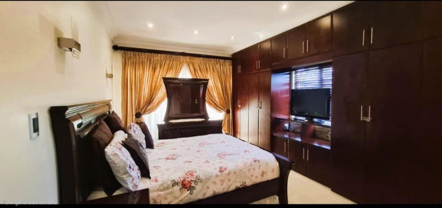 5 Bedroom Property for Sale in Broadlands KwaZulu-Natal