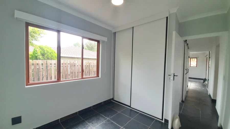 3 Bedroom Property for Sale in Seaward Estate KwaZulu-Natal