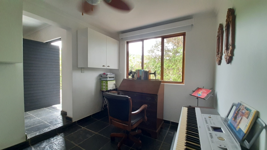 3 Bedroom Property for Sale in Seaward Estate KwaZulu-Natal