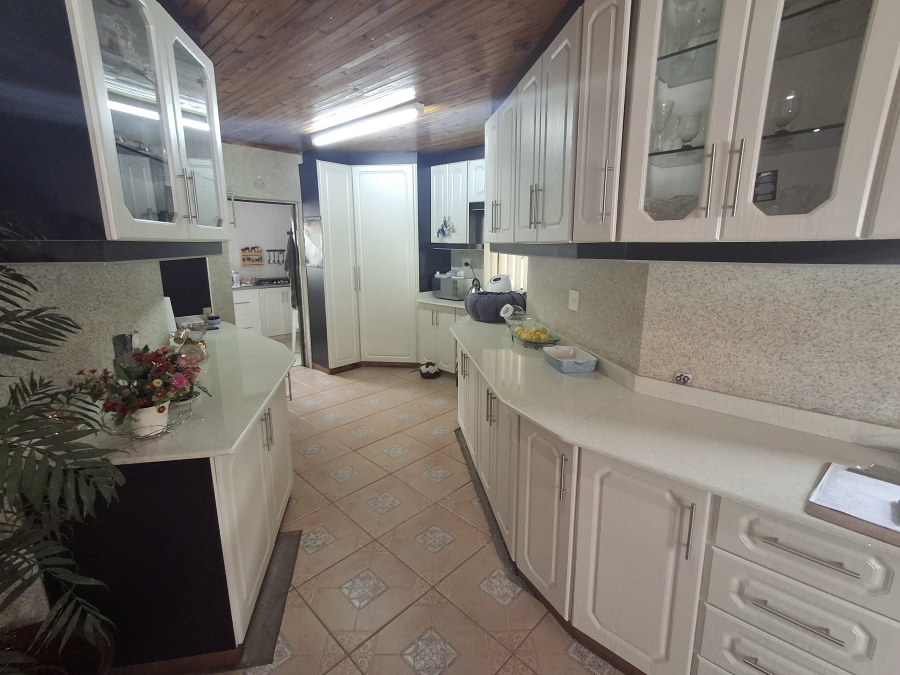 3 Bedroom Property for Sale in Lennoxton KwaZulu-Natal