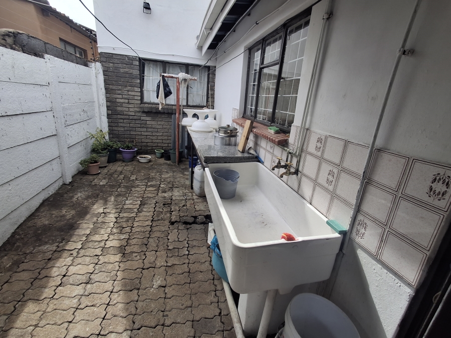 3 Bedroom Property for Sale in Lennoxton KwaZulu-Natal