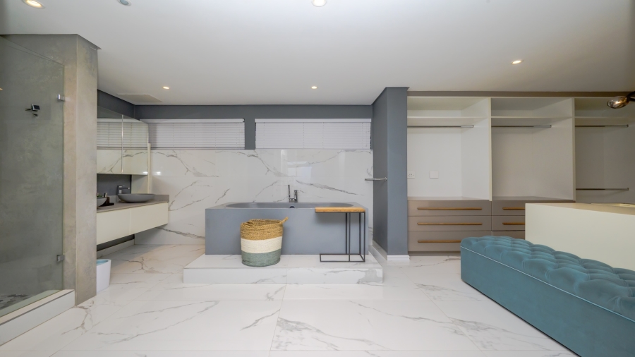 4 Bedroom Property for Sale in Sibaya Precinct KwaZulu-Natal