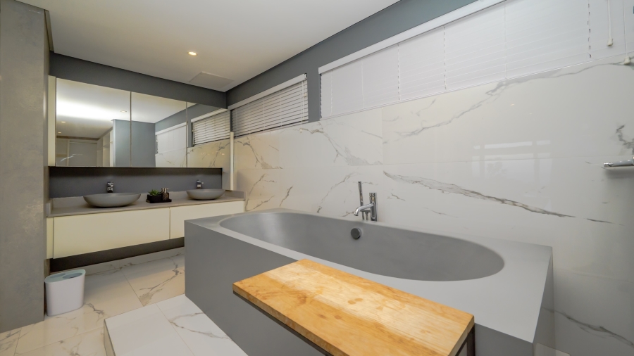 4 Bedroom Property for Sale in Sibaya Precinct KwaZulu-Natal