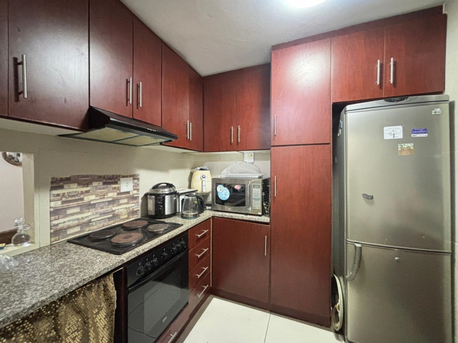 1 Bedroom Property for Sale in North Beach KwaZulu-Natal
