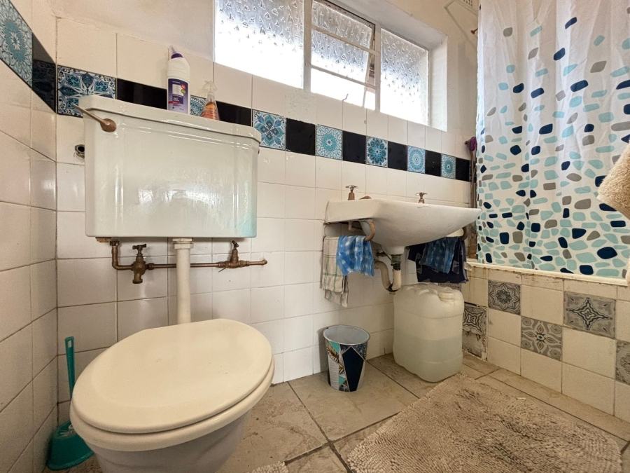 1 Bedroom Property for Sale in Windermere KwaZulu-Natal