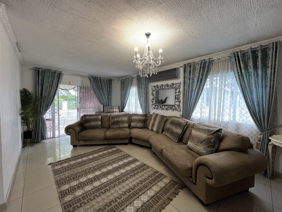 4 Bedroom Property for Sale in Sunford KwaZulu-Natal