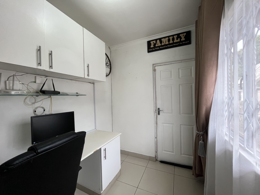4 Bedroom Property for Sale in Sunford KwaZulu-Natal