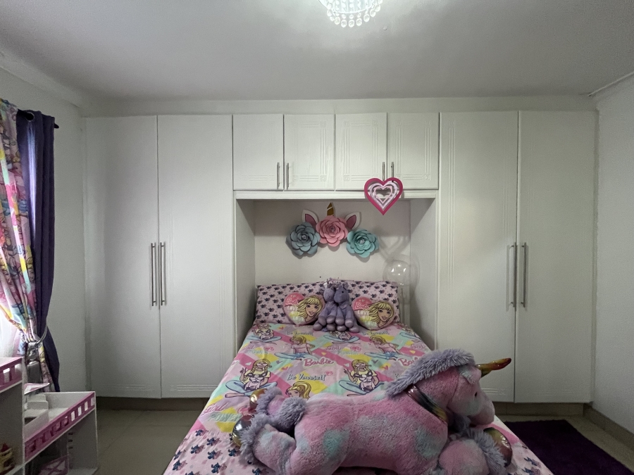 4 Bedroom Property for Sale in Sunford KwaZulu-Natal