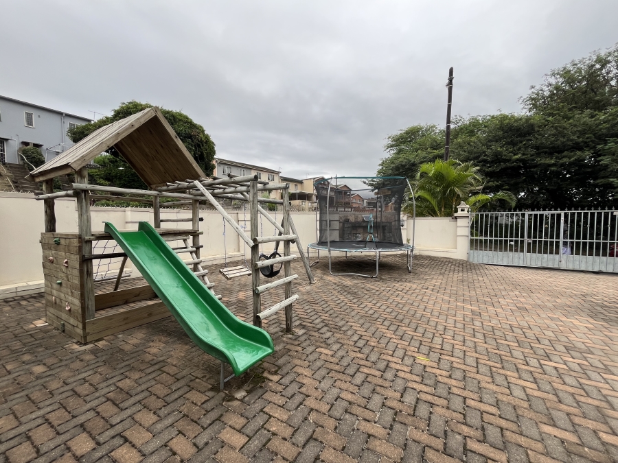 4 Bedroom Property for Sale in Sunford KwaZulu-Natal
