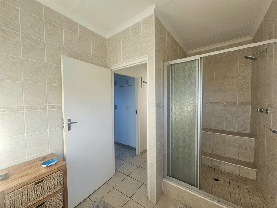 To Let 2 Bedroom Property for Rent in Athlone Park KwaZulu-Natal