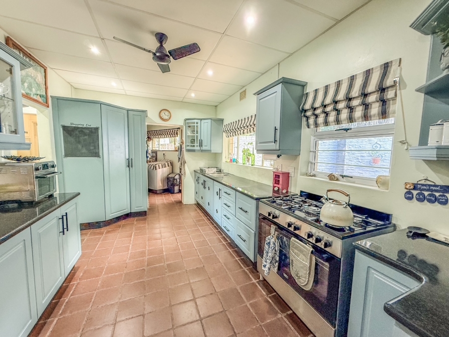 5 Bedroom Property for Sale in Fairview KwaZulu-Natal