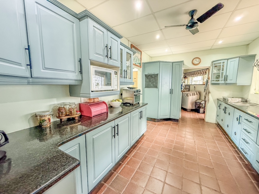 5 Bedroom Property for Sale in Fairview KwaZulu-Natal