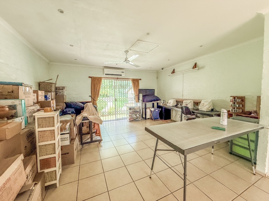 5 Bedroom Property for Sale in Fairview KwaZulu-Natal