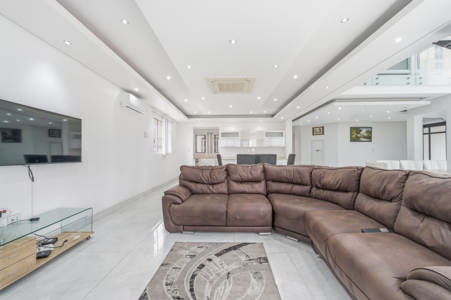 7 Bedroom Property for Sale in Ballito Central KwaZulu-Natal