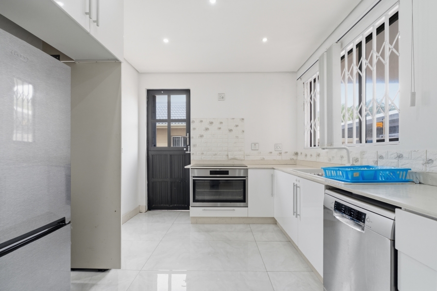 7 Bedroom Property for Sale in Ballito Central KwaZulu-Natal