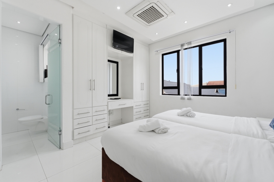 7 Bedroom Property for Sale in Ballito Central KwaZulu-Natal