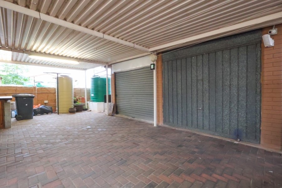 3 Bedroom Property for Sale in Crossmoor KwaZulu-Natal