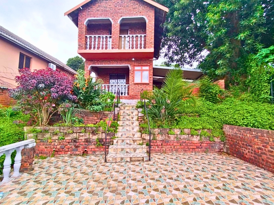 4 Bedroom Property for Sale in Raisethorpe KwaZulu-Natal