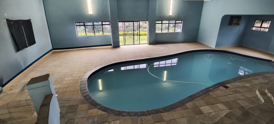 5 Bedroom Property for Sale in Cowies Hill KwaZulu-Natal