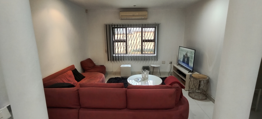 5 Bedroom Property for Sale in Cowies Hill KwaZulu-Natal