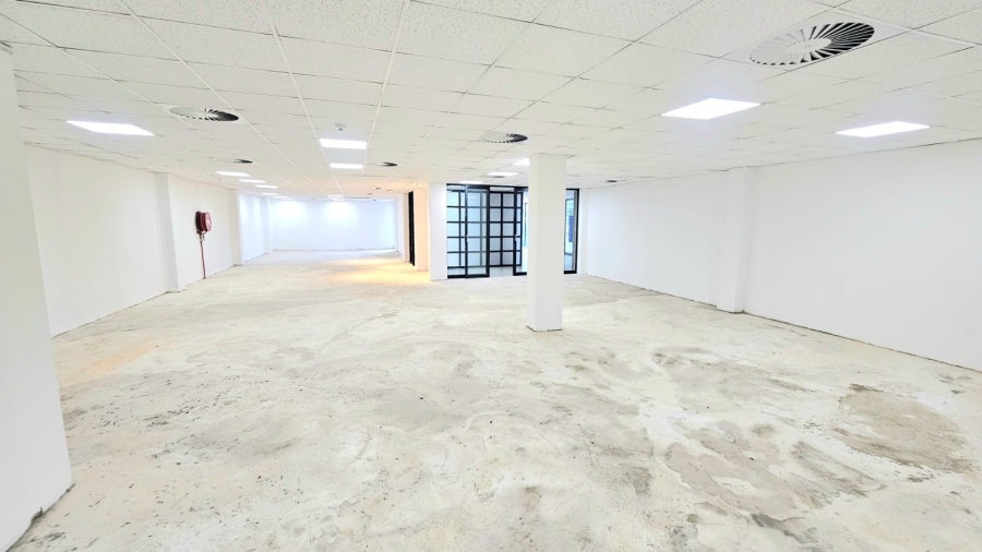 To Let Commercial Property for Rent in Bulwer KwaZulu-Natal