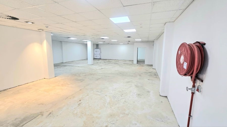 To Let Commercial Property for Rent in Bulwer KwaZulu-Natal