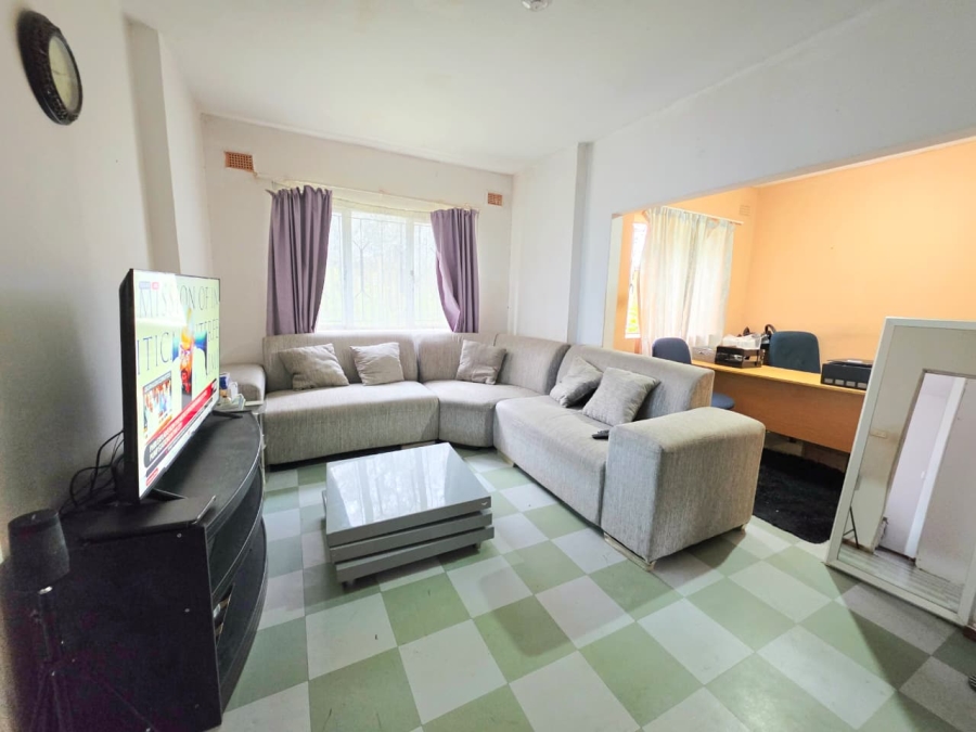 3 Bedroom Property for Sale in Empangeni Central KwaZulu-Natal