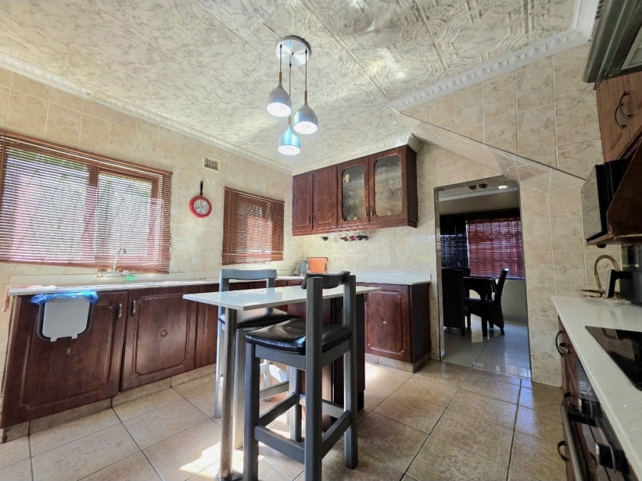 4 Bedroom Property for Sale in Isipingo Hills KwaZulu-Natal