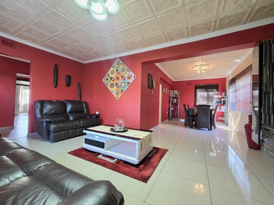 4 Bedroom Property for Sale in Isipingo Hills KwaZulu-Natal