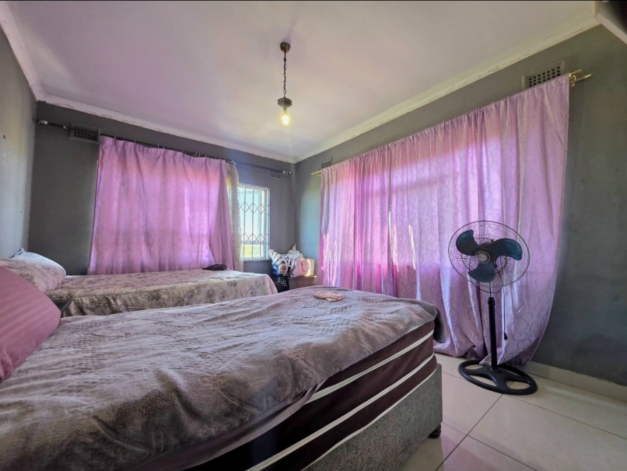 4 Bedroom Property for Sale in Isipingo Hills KwaZulu-Natal