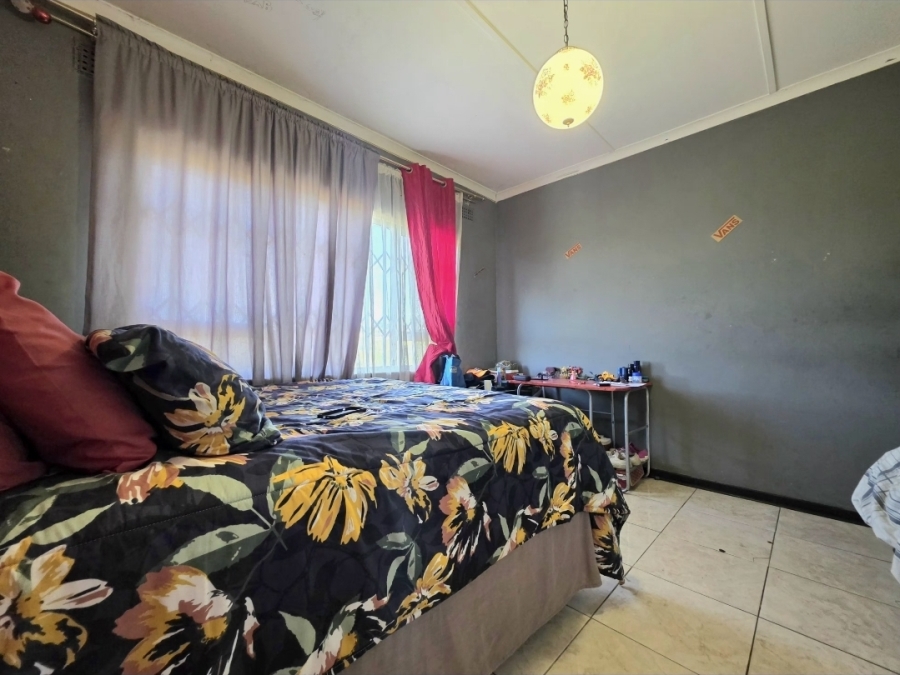 4 Bedroom Property for Sale in Isipingo Hills KwaZulu-Natal