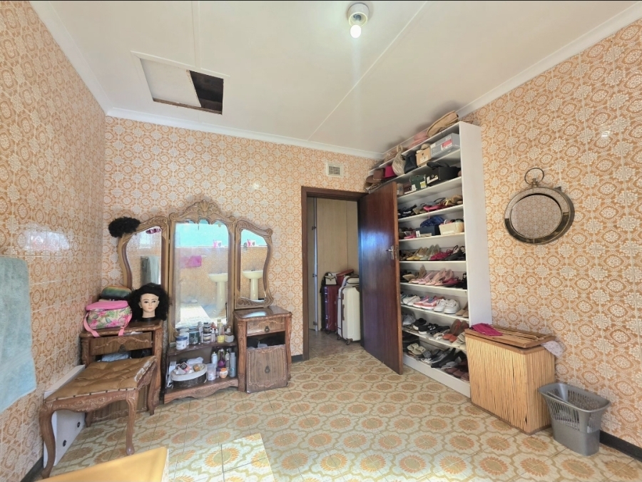 4 Bedroom Property for Sale in Isipingo Hills KwaZulu-Natal